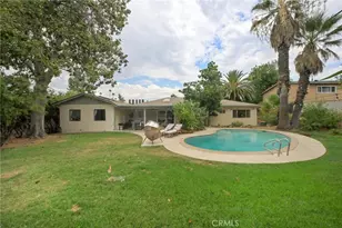 414 Via Vista Dr, Redlands, CA 92373 - Photo 24