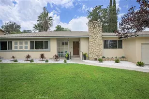 414 Via Vista Dr, Redlands, CA 92373 - Photo 2
