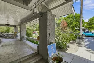 425 W E St, Ontario, CA 91762 - Photo 14