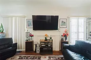 1332 Masselin Ave #A&amp b, Los Angeles, CA 90019 - Photo 16
