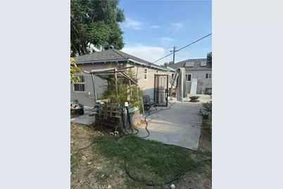 230 E 21st, San Bernardino, CA 92404 - Photo 32