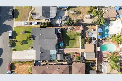 128 N Walnuthaven Drive, West Covina, CA 91790 - Photo 44