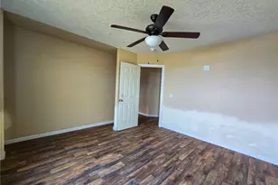 10282 Farmington, Oak Hills, CA 92344 - Photo 8