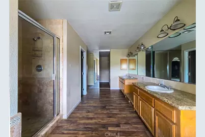 10282 Farmington, Oak Hills, CA 92344 - Photo 20
