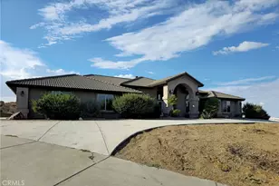 10282 Farmington, Oak Hills, CA 92344 - Photo 1