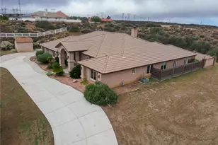 10282 Farmington, Oak Hills, CA 92344 - Photo 34