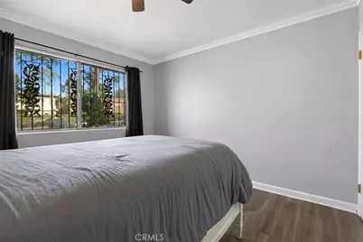10731 Wright, South Gate, CA 90280 - Photo 12