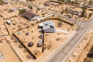 61776 Calle Los Amigos, Joshua Tree, CA 92252 - Photo 38