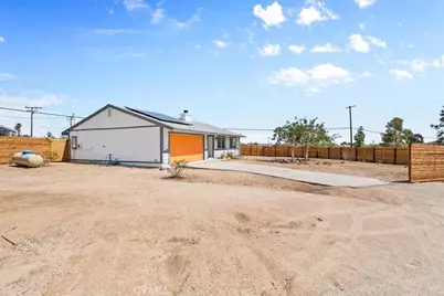 61776 Calle Los Amigos, Joshua Tree, CA 92252 - Photo 32