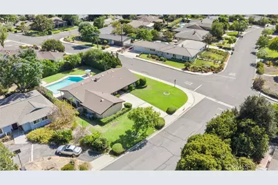 698 Wellesley, Claremont, CA 91711 - Photo 36