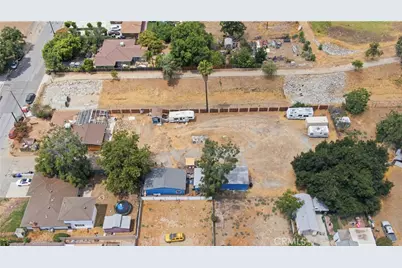 32438 Kentucky, Yucaipa, CA 92399 - Photo 44