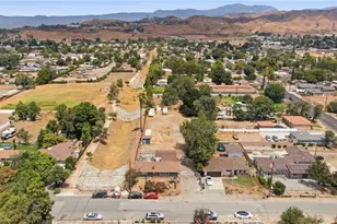 32438 Kentucky, Yucaipa, CA 92399 - Photo 44