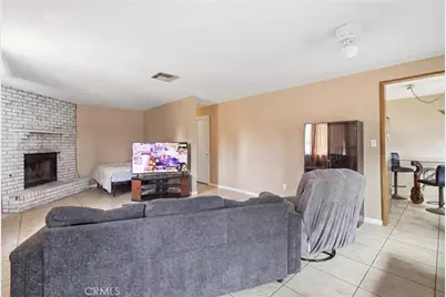 32438 Kentucky, Yucaipa, CA 92399 - Photo 6