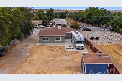 32438 Kentucky, Yucaipa, CA 92399 - Photo 4