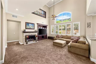9856 Summerhill Road, Rancho Cucamonga, CA 91737 - Photo 10