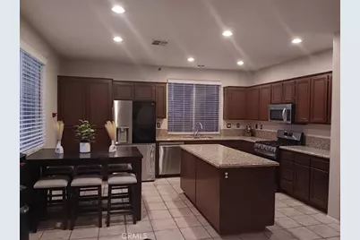 13160 Bay Meadows Ct, Corona, CA 92883 - Photo 2