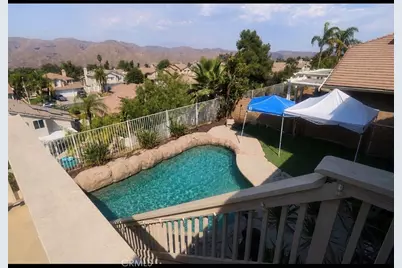 13160 Bay Meadows Ct, Corona, CA 92883 - Photo 6