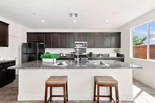 5370 Blue Rdg Wy, Fontana, CA 92336 - Photo 16