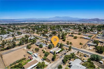 21470 Memory, Perris, CA 92570 - Photo 40