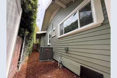 1481 W 49th, Los Angeles, CA 90062 - Photo 16