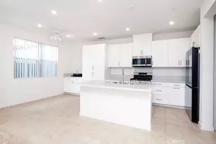 16020 Sunny Ct, Fontana, CA 92336 - Photo 4