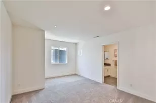 6826 N Whitman Ave, Van Nuys, CA 91406 - Photo 14