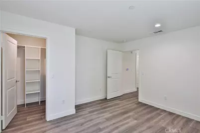 6826 N Whitman Avenue, Van Nuys, CA 91406 - Photo 34