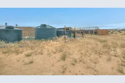 43111 260th, Lancaster, CA 93535 - Photo 12