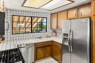 1939 Fernridge, San Dimas, CA 91773 - Photo 20