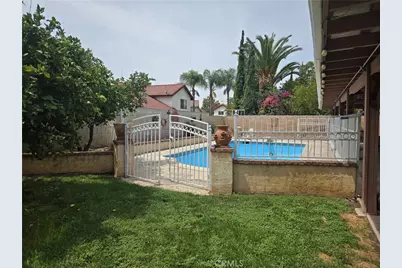 831 W El Molino, Bloomington, CA 92316 - Photo 46
