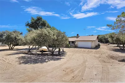 7617 Braceo, Oak Hills, CA 92344 - Photo 2