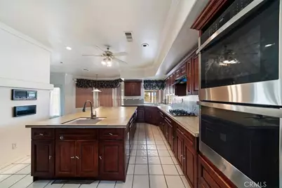 22899 Lava, Nuevo, CA 92567 - Photo 10