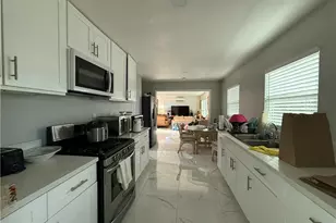 9063 Olive, Fontana, CA 92335 - Photo 8