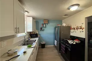 9063 Olive, Fontana, CA 92335 - Photo 34