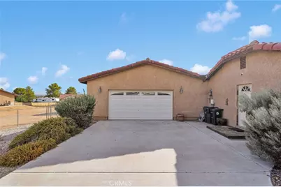 19025 Munsee, Apple Valley, CA 92307 - Photo 4
