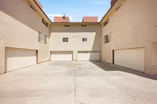 10365 Downey Ave, Downey, CA 90241 - Photo 36