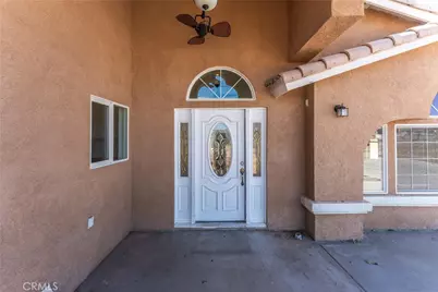 15921 Pine Street, Hesperia, CA 92345 - Photo 4