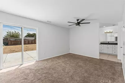 15921 Pine Street, Hesperia, CA 92345 - Photo 18