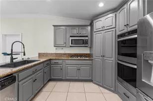 15921 Pine St, Hesperia, CA 92345 - Photo 16