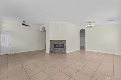15921 Pine Street, Hesperia, CA 92345 - Photo 8
