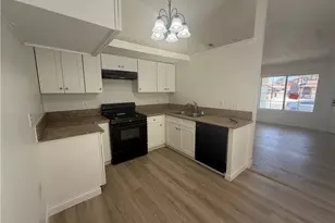 1910 Summertree Dr, Perris, CA 92571 - Photo 8