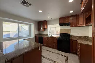11705 Malagon Dr, Fontana, CA 92337 - Photo 18