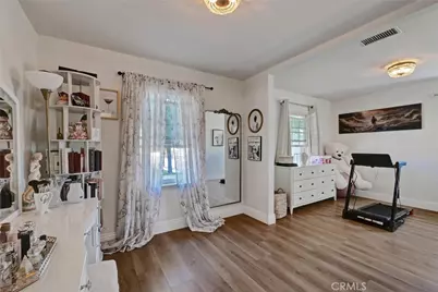 227 Oak, Brea, CA 92821 - Photo 2