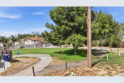 7831 Live Oak, Jurupa Valley, CA 92509 - Photo 56
