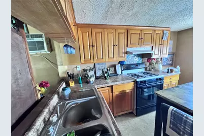 16860 Slover, Fontana, CA 92337 - Photo 8