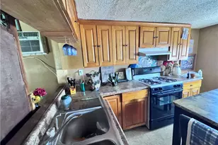 16860 Slover, Fontana, CA 92337 - Photo 8