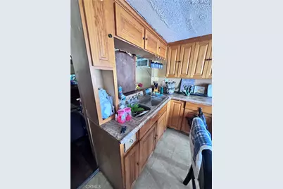 16860 Slover, Fontana, CA 92337 - Photo 12