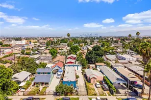 135 E 77th St, Los Angeles, CA 90003 - Photo 6