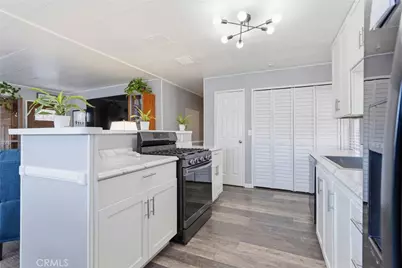 16951 Lake Terrace Way, Yorba Linda, CA 92886 - Photo 14