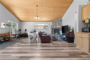 969 Hemlock, Big Bear City, CA 92314 - Photo 8